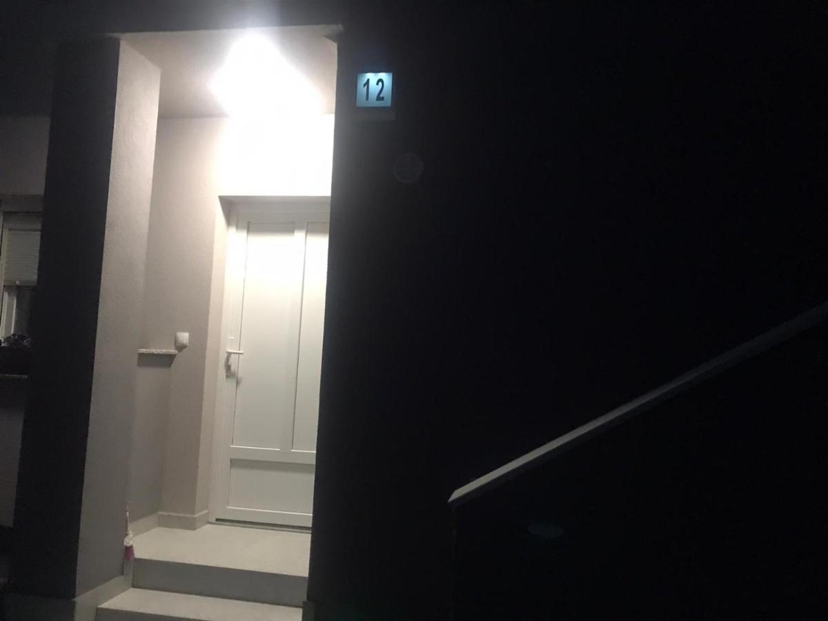 Apartman Petra 1 Vir Eksteriør billede